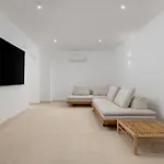 Seadream - Luxury - Pool & Sea View