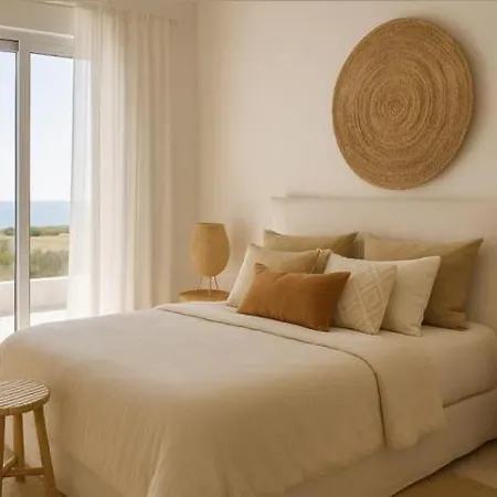 Seadream Villa *