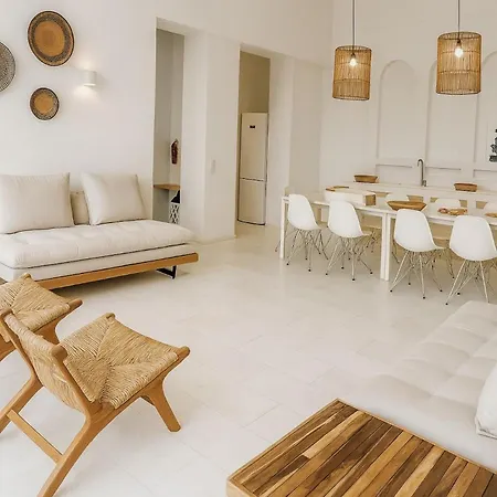 Villa Seadream *