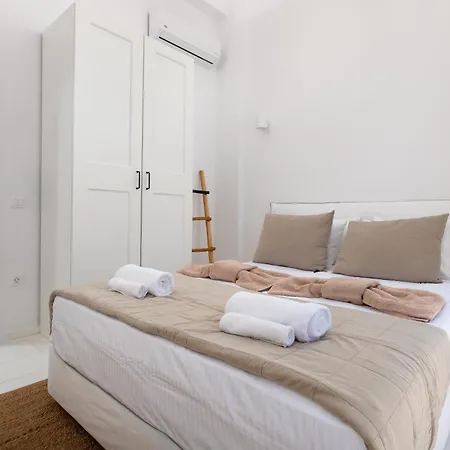 Seadream - Luxury - Pool & Sea View * Lakhania