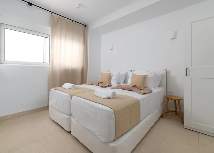 Seadream - Luxury - Pool & Sea View