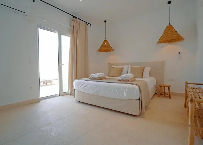 Seadream - Luxury - Pool & Sea View * Lakhania